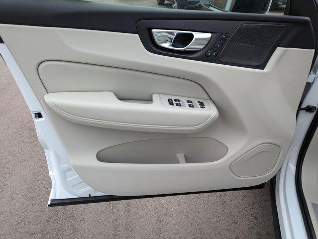 new 2025 Volvo XC60 car, priced at $56,550