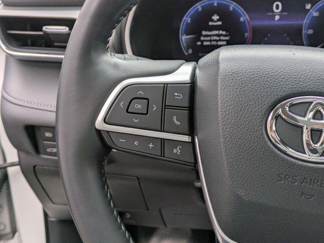 used 2023 Toyota Highlander car, priced at $42,163