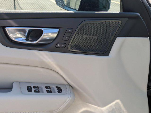 new 2025 Volvo XC60 car, priced at $61,010