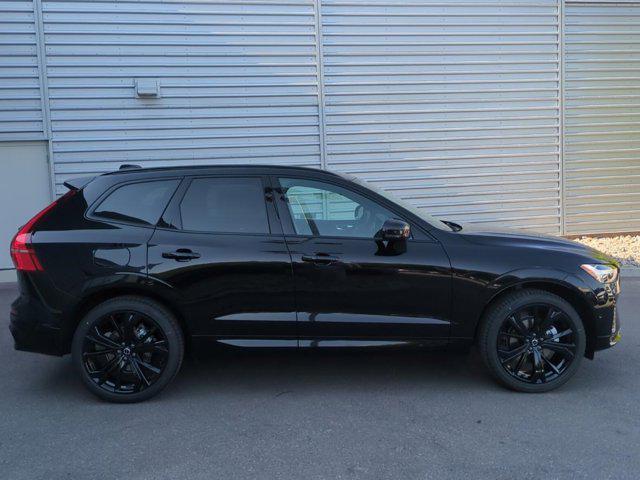 new 2025 Volvo XC60 car, priced at $61,950