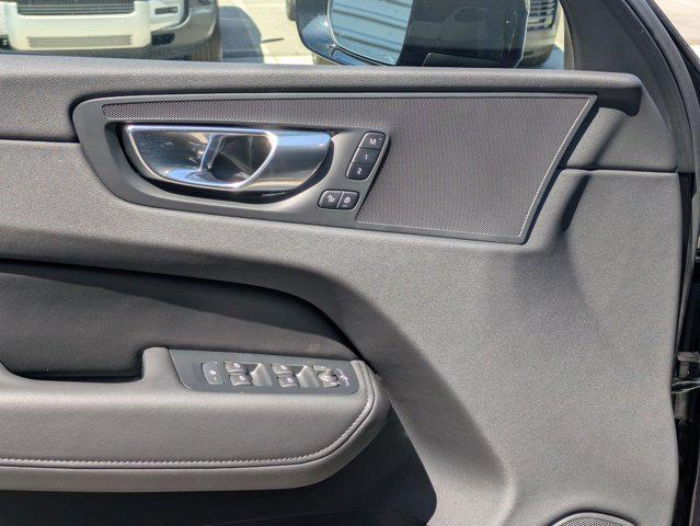 new 2025 Volvo XC60 car, priced at $49,095