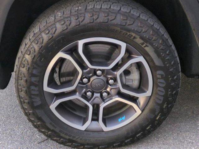 used 2022 Jeep Grand Cherokee 4xe car, priced at $32,696