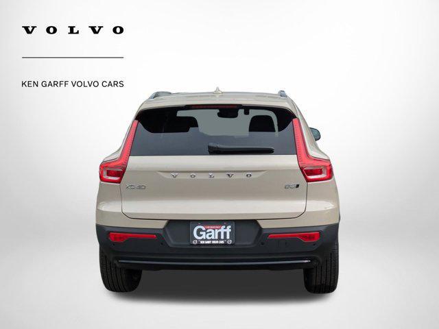 new 2025 Volvo XC40 car, priced at $51,515