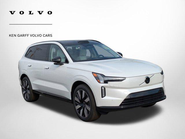 new 2025 Volvo EX90 car, priced at $91,325