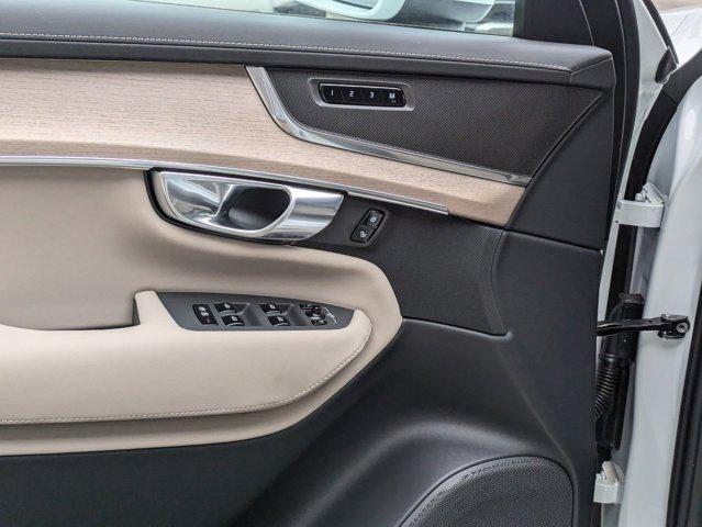 new 2025 Volvo XC90 car, priced at $60,995