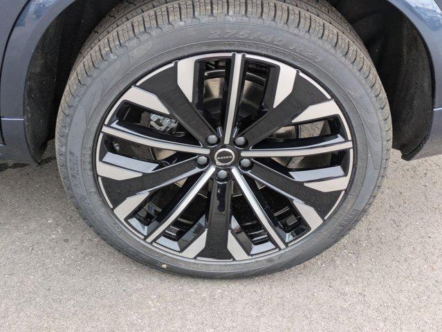 new 2025 Volvo XC90 car, priced at $69,045