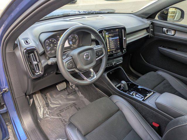 used 2021 Volvo XC40 car, priced at $25,889