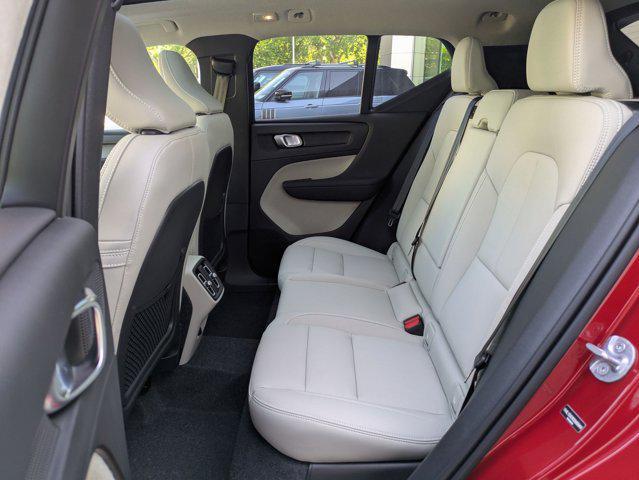 new 2025 Volvo XC40 car, priced at $48,390