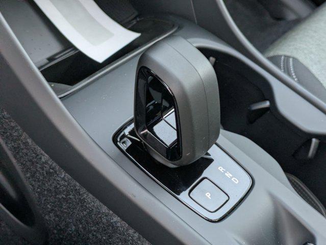 new 2026 Volvo XC40 car, priced at $45,445