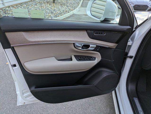 new 2026 Volvo XC90 car, priced at $71,825