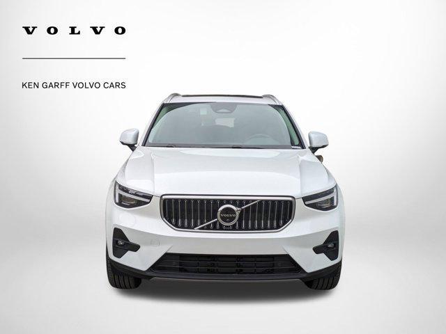 new 2025 Volvo XC40 car, priced at $50,285