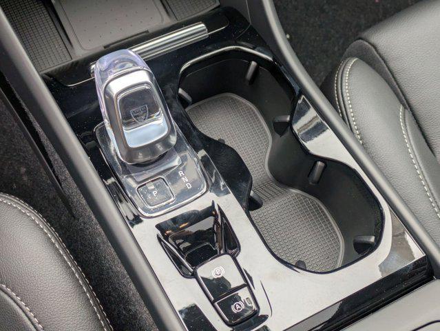 new 2025 Volvo XC40 car, priced at $48,315