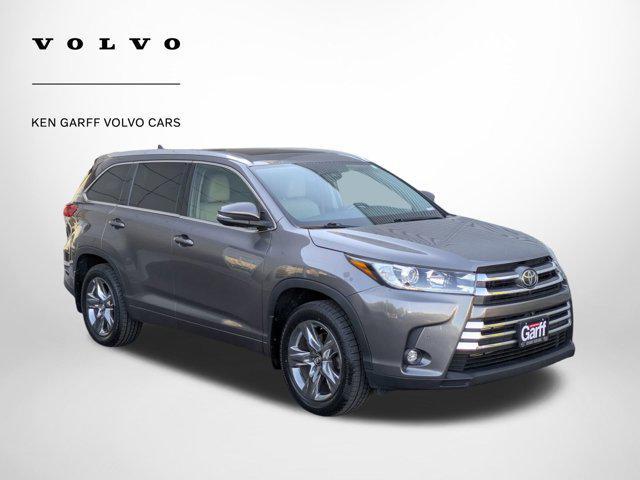 used 2019 Toyota Highlander car, priced at $30,568