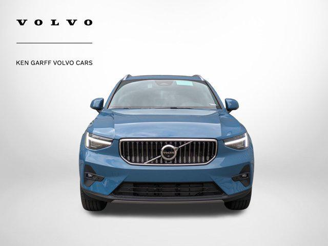 new 2025 Volvo XC40 car, priced at $55,635