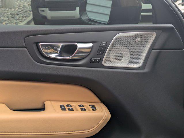 used 2021 Volvo XC60 Recharge Plug-In Hybrid car, priced at $38,141