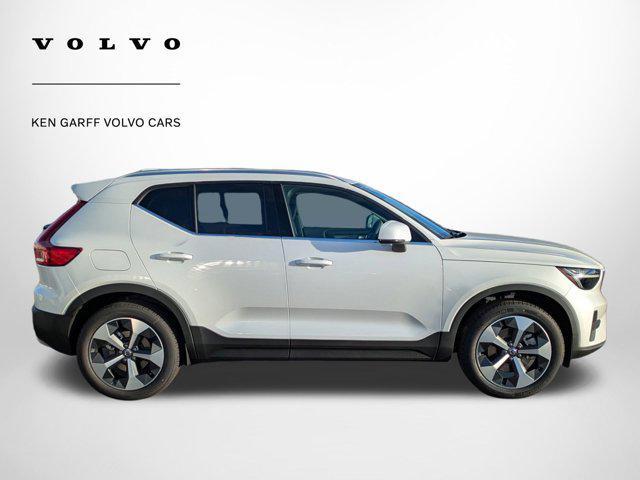 new 2025 Volvo XC40 car, priced at $46,015