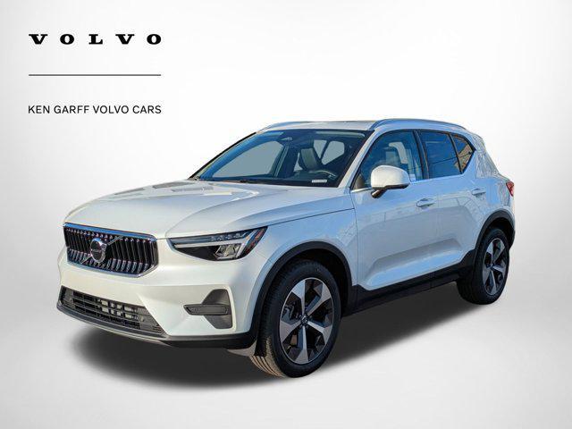 new 2025 Volvo XC40 car, priced at $46,015