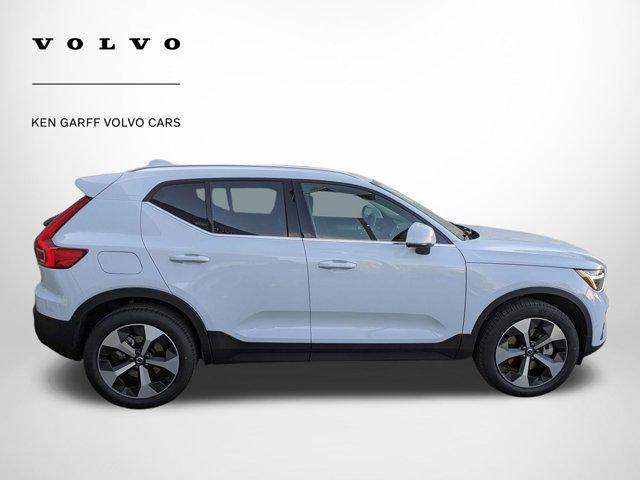 new 2025 Volvo XC40 car, priced at $47,915
