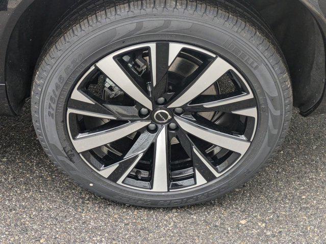 new 2025 Volvo XC90 car, priced at $61,405