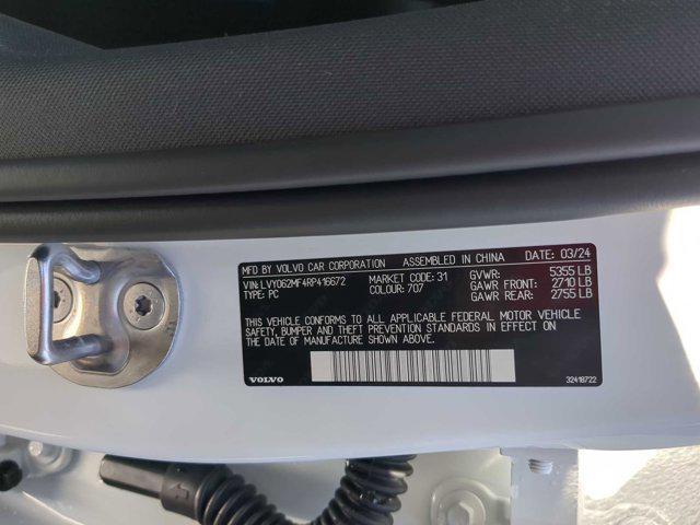 new 2024 Volvo S90 car, priced at $52,925