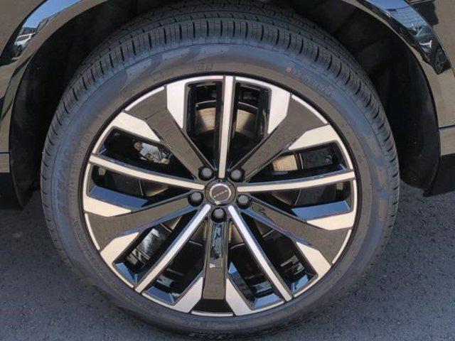 new 2025 Volvo XC90 Plug-In Hybrid car, priced at $78,805