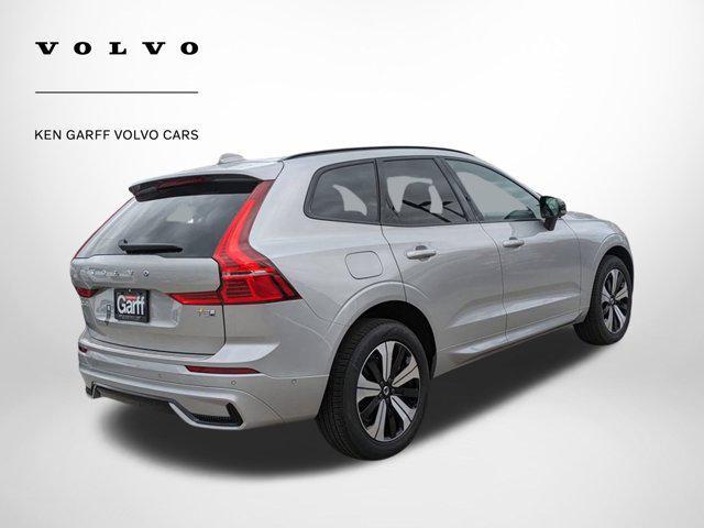 new 2025 Volvo XC40 car, priced at $44,315
