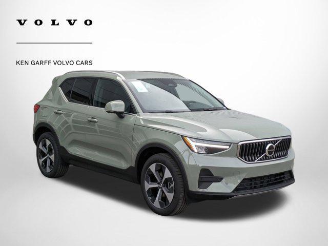new 2025 Volvo XC40 car, priced at $42,895