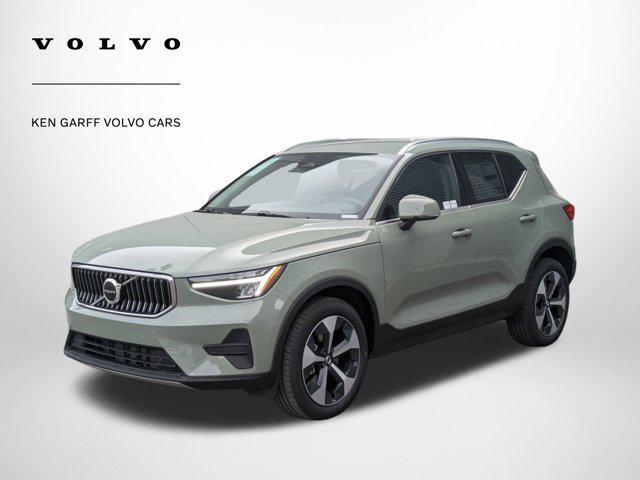 new 2025 Volvo XC40 car, priced at $42,895