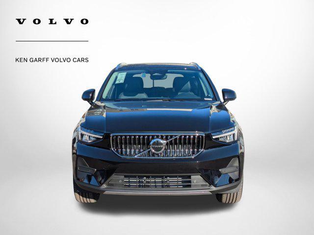 new 2025 Volvo XC40 car, priced at $46,015