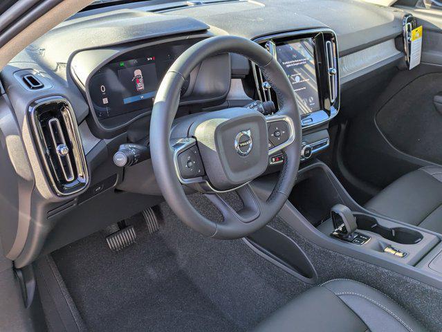 new 2025 Volvo XC40 car, priced at $46,015