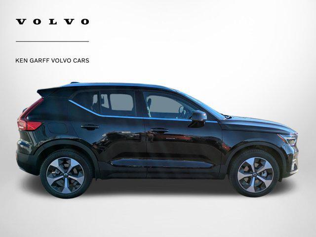 new 2025 Volvo XC40 car, priced at $46,015