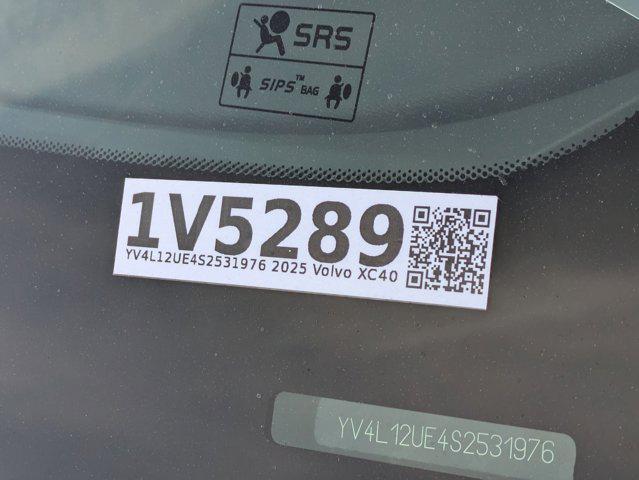 new 2025 Volvo XC40 car, priced at $48,315