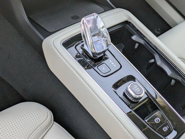 new 2026 Volvo XC90 Plug-In Hybrid car, priced at $82,625