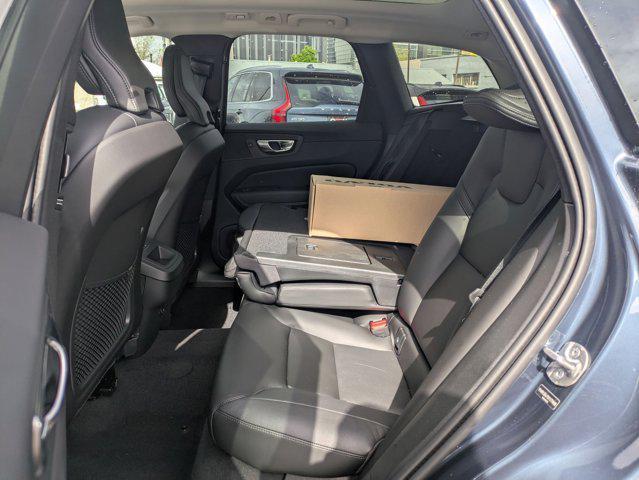 new 2025 Volvo XC60 car, priced at $51,920