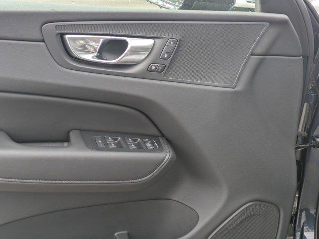 new 2025 Volvo XC60 car, priced at $51,920
