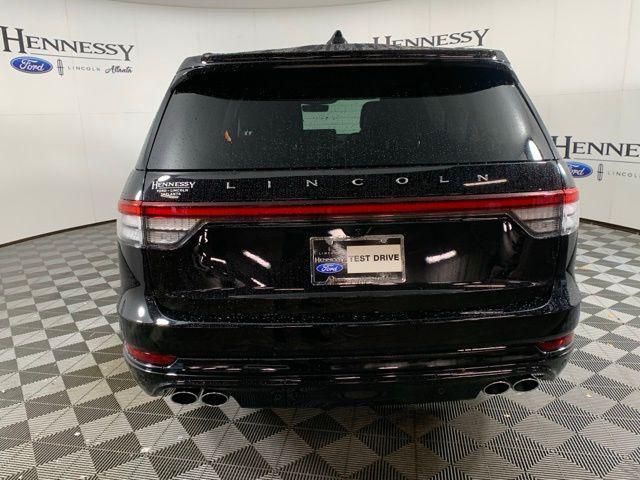 new 2025 Lincoln Aviator car, priced at $77,674