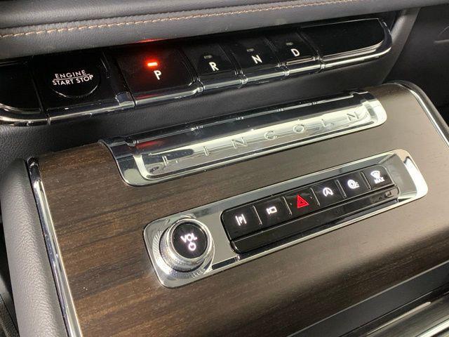 new 2025 Lincoln Aviator car, priced at $77,674