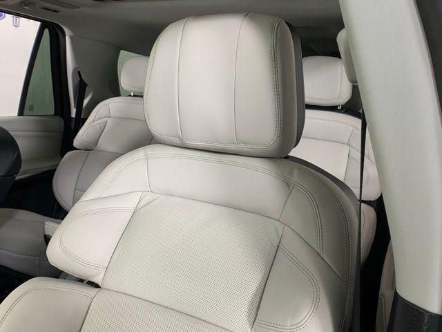 new 2025 Lincoln Navigator car, priced at $109,430