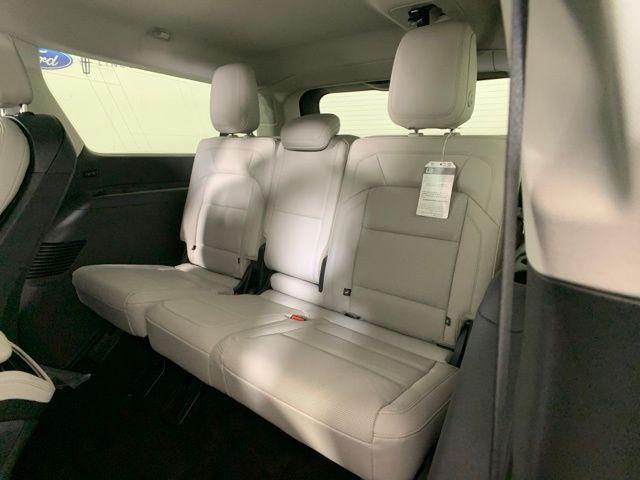 new 2025 Lincoln Navigator car, priced at $109,430
