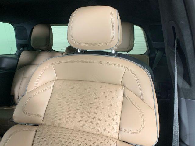 new 2025 Lincoln Navigator car, priced at $119,190