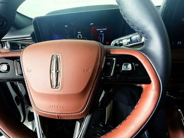 new 2025 Lincoln Aviator car, priced at $72,313