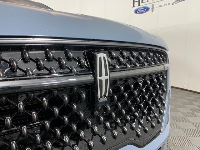 new 2025 Lincoln Nautilus car, priced at $57,033