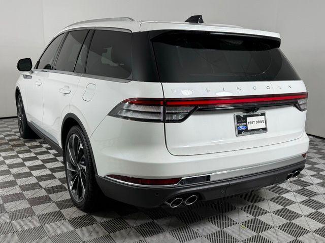 new 2025 Lincoln Aviator car, priced at $72,419