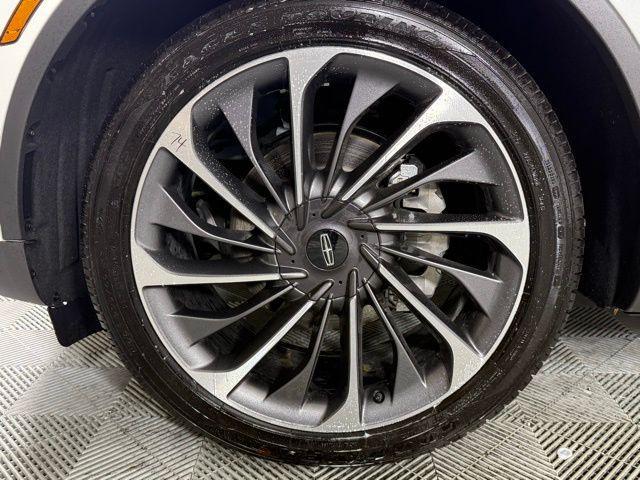 new 2025 Lincoln Aviator car, priced at $72,419