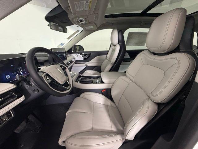 new 2025 Lincoln Aviator car, priced at $72,419