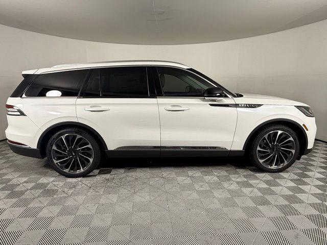 new 2025 Lincoln Aviator car, priced at $72,419