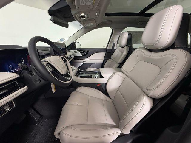 new 2025 Lincoln Aviator car, priced at $66,367