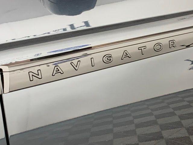 new 2025 Lincoln Navigator car, priced at $105,053