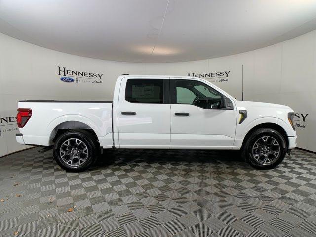 new 2025 Ford F-150 car, priced at $42,943