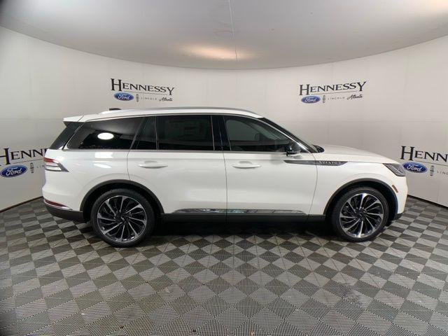new 2025 Lincoln Aviator car, priced at $65,092